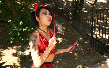 Burning Angel pleased to share with you xxx gallery with Kimberly Chi and Tommy Pistol in hardcore fuck scene