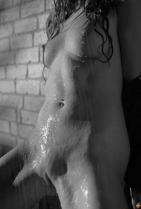 Louis De Mirabert are pleased to offer you xxx pics featuring Mila xxx gallery 133548